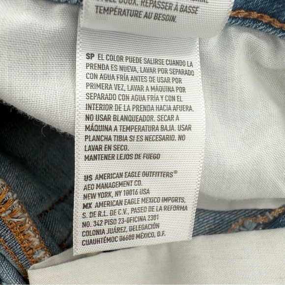 American Eagle Outfitters Hi-Rise Festival Distressed Denim Shorts – Size 4 - Picture 6 of 11